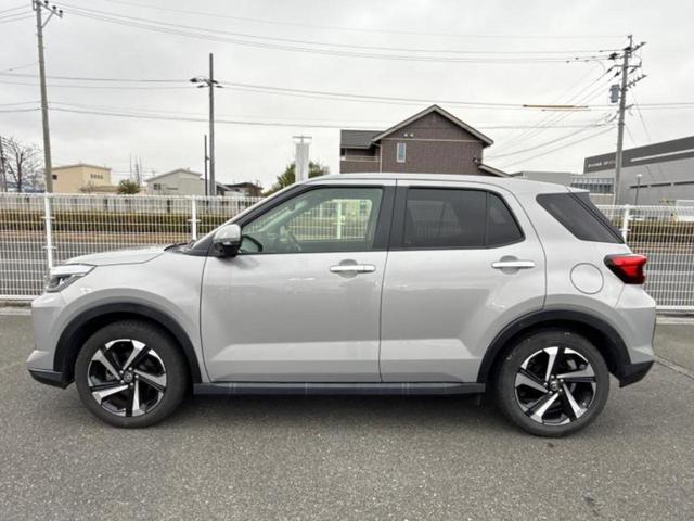 ライズ ハイブリッドＺ　保証書／純正　９インチ　ＳＤナビ／衝突安全装置／シートヒーター／車線逸脱防止支援システム／ヘッドランプ　ＬＥＤ／Ｂｌｕｅｔｏｏｔｈ接続／ＥＴＣ／ＥＢＤ付ＡＢＳ／横滑り防止装置／アイドリングストップ（2枚目）