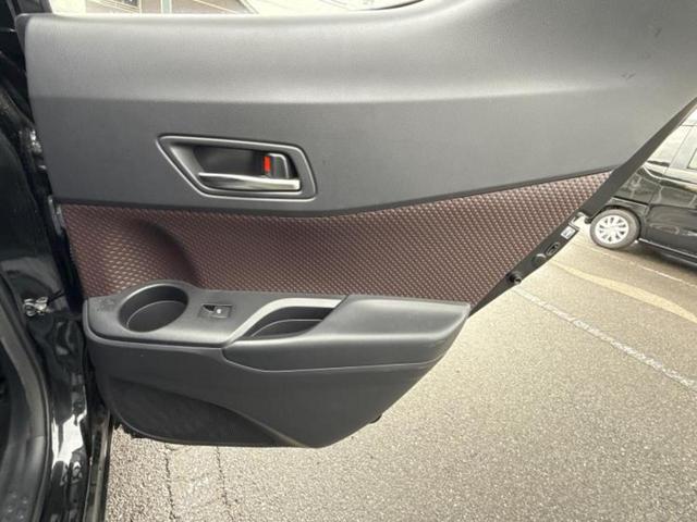 Ｃ－ＨＲ Ｇ　新品タイヤ／純正　９インチ　ＳＤナビ／衝突安全装置／シートヒーター／車線逸脱防止支援システム／シート　ハーフレザー／ヘッドランプ　ＬＥＤ／ＥＴＣ／ＥＢＤ付ＡＢＳ／横滑り防止装置　衝突被害軽減システム（22枚目）