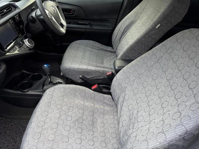 アクア Ｓ　新品タイヤ／保証書／社外　メモリーナビ／ドライブレコーダー　社外／Ｂｌｕｅｔｏｏｔｈ接続／ＥＴＣ／ＥＢＤ付ＡＢＳ／横滑り防止装置／アイドリングストップ／バックモニター／ワンセグＴＶ／エアバッグ　運転席（6枚目）