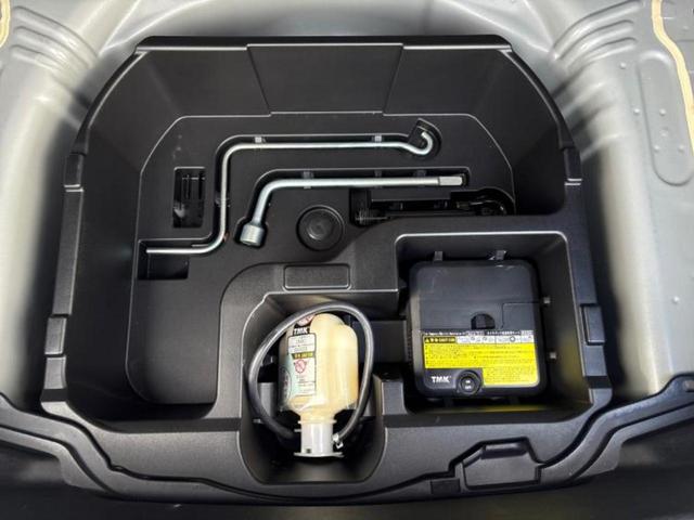 アクア Ｓ　新品タイヤ／保証書／社外　メモリーナビ／ドライブレコーダー　社外／Ｂｌｕｅｔｏｏｔｈ接続／ＥＴＣ／ＥＢＤ付ＡＢＳ／横滑り防止装置／アイドリングストップ／バックモニター／ワンセグＴＶ／エアバッグ　運転席（24枚目）