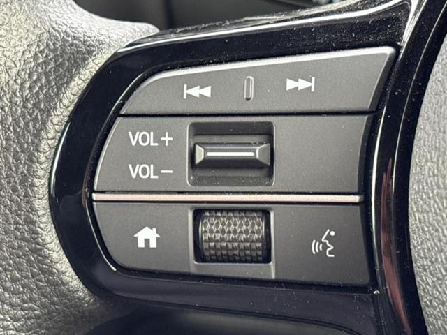 Ｎ－ＢＯＸカスタム ヒョウジュン　保証書／ディスプレイオーディオ８インチ／ホンダセンシング／電動スライドドア／シートヒーター　前席／車線逸脱防止支援システム／ヘッドランプ　ＬＥＤ／Ｂｌｕｅｔｏｏｔｈ接続／ＥＢＤ付ＡＢＳ　バックカメラ（12枚目）