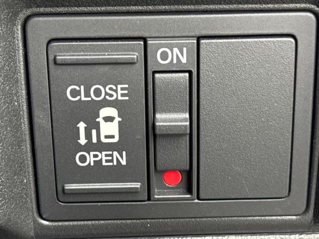 Ｎ－ＢＯＸカスタム ヒョウジュン　保証書／ディスプレイオーディオ８インチ／ホンダセンシング／電動スライドドア／シートヒーター　前席／車線逸脱防止支援システム／ヘッドランプ　ＬＥＤ／Ｂｌｕｅｔｏｏｔｈ接続／ＥＢＤ付ＡＢＳ　バックカメラ（18枚目）