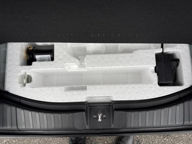 Ｎ－ＢＯＸカスタム ヒョウジュン　保証書／ディスプレイオーディオ８インチ／ホンダセンシング／電動スライドドア／シートヒーター　前席／車線逸脱防止支援システム／ヘッドランプ　ＬＥＤ／Ｂｌｕｅｔｏｏｔｈ接続／ＥＢＤ付ＡＢＳ　バックカメラ（24枚目）