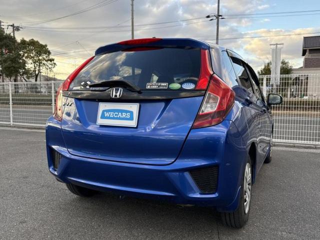 フィット １３Ｇ・Ｌパッケージ　保証書／純正　ＳＤナビ／ドライブレコーダー　前後／Ｂｌｕｅｔｏｏｔｈ接続／ＥＴＣ／ＥＢＤ付ＡＢＳ／横滑り防止装置／アイドリングストップ／バックモニター／ワンセグＴＶ／ＤＶＤ／エアバッグ　運転席（3枚目）