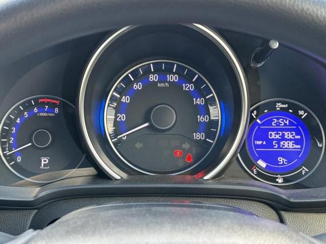 フィット １３Ｇ・Ｌパッケージ　保証書／純正　ＳＤナビ／ドライブレコーダー　前後／Ｂｌｕｅｔｏｏｔｈ接続／ＥＴＣ／ＥＢＤ付ＡＢＳ／横滑り防止装置／アイドリングストップ／バックモニター／ワンセグＴＶ／ＤＶＤ／エアバッグ　運転席（14枚目）