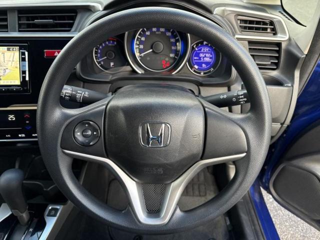 フィット １３Ｇ・Ｌパッケージ　保証書／純正　ＳＤナビ／ドライブレコーダー　前後／Ｂｌｕｅｔｏｏｔｈ接続／ＥＴＣ／ＥＢＤ付ＡＢＳ／横滑り防止装置／アイドリングストップ／バックモニター／ワンセグＴＶ／ＤＶＤ／エアバッグ　運転席（15枚目）