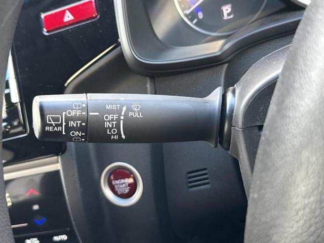 フィット １３Ｇ・Ｌパッケージ　保証書／純正　ＳＤナビ／ドライブレコーダー　前後／Ｂｌｕｅｔｏｏｔｈ接続／ＥＴＣ／ＥＢＤ付ＡＢＳ／横滑り防止装置／アイドリングストップ／バックモニター／ワンセグＴＶ／ＤＶＤ／エアバッグ　運転席（17枚目）