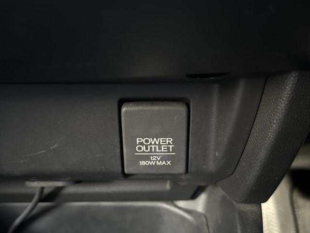 フィット １３Ｇ・Ｌパッケージ　保証書／純正　ＳＤナビ／ドライブレコーダー　前後／Ｂｌｕｅｔｏｏｔｈ接続／ＥＴＣ／ＥＢＤ付ＡＢＳ／横滑り防止装置／アイドリングストップ／バックモニター／ワンセグＴＶ／ＤＶＤ／エアバッグ　運転席（40枚目）