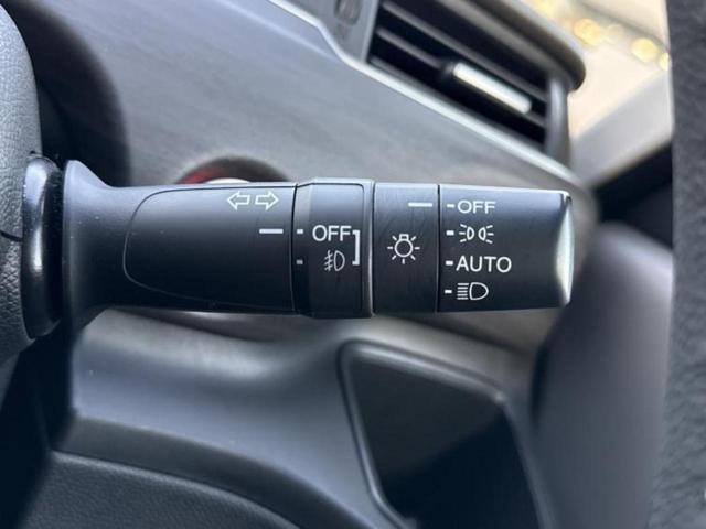 フリードハイブリッド ハイブリッドＧホンダセンシング　新品タイヤ／保証書／純正　ＳＤナビ／ホンダセンシング／両側電動スライドドア／車線逸脱防止支援システム／シート　ハーフレザー／ドライブレコーダー　前後／ヘッドランプ　ＬＥＤ／Ｂｌｕｅｔｏｏｔｈ接続（16枚目）