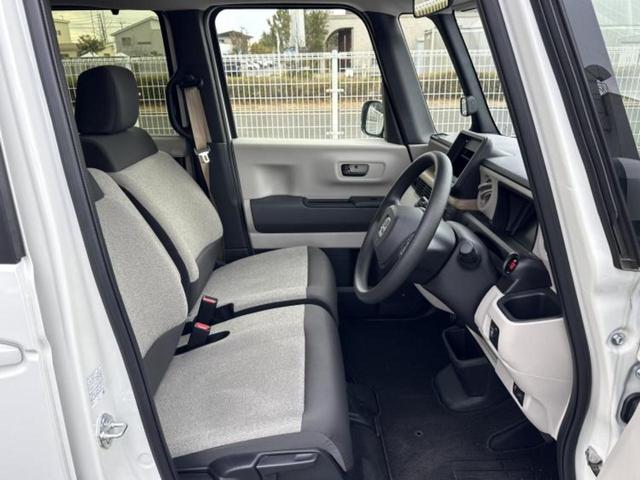 Ｎ－ＢＯＸ ヒョウジュン　保証書／ホンダセンシング／電動スライドドア／車線逸脱防止支援システム／ヘッドランプ　ＬＥＤ／ＥＢＤ付ＡＢＳ／横滑り防止装置／アイドリングストップ／禁煙車／エアバッグ　運転席／エアバッグ　助手席（5枚目）