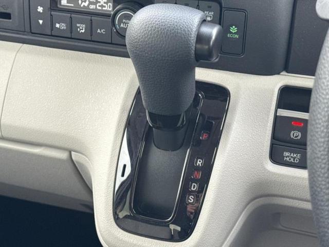 Ｎ－ＢＯＸ ヒョウジュン　保証書／ホンダセンシング／電動スライドドア／車線逸脱防止支援システム／ヘッドランプ　ＬＥＤ／ＥＢＤ付ＡＢＳ／横滑り防止装置／アイドリングストップ／禁煙車／エアバッグ　運転席／エアバッグ　助手席（14枚目）