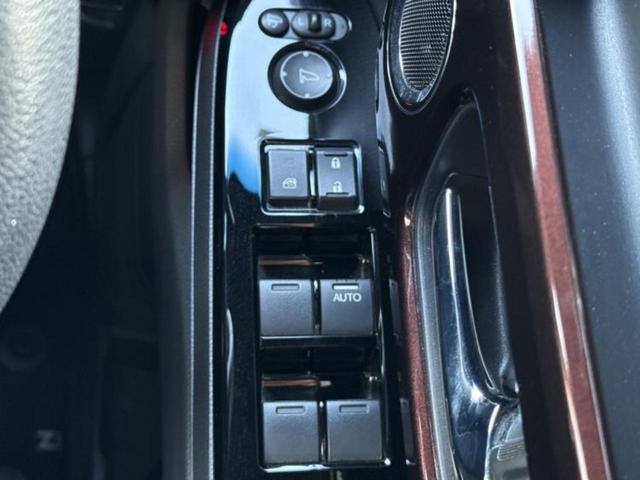 Ｎ－ＢＯＸカスタム Ｌ・ターボコーディネートスタイル　新品タイヤ／純正エアロ／保証書／純正　ＳＤナビ／衝突安全装置／両側電動スライドドア／シートヒーター／車線逸脱防止支援システム／シート　合皮／ヘッドランプ　ＬＥＤ／Ｂｌｕｅｔｏｏｔｈ接続／ＥＴＣ（28枚目）