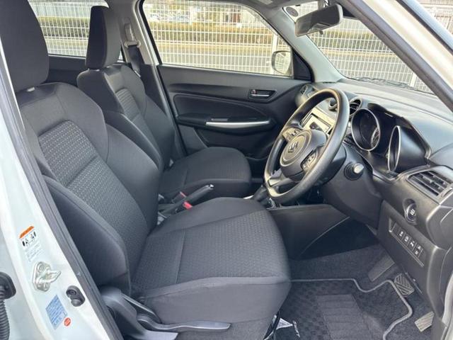 スイフト ハイブリッドＭＧ　社外　ナビ／セーフティサポート（スズキ）／シートヒーター　運転席／車線逸脱防止支援システム／ドライブレコーダー　前後／Ｂｌｕｅｔｏｏｔｈ接続／ＥＴＣ／ＥＢＤ付ＡＢＳ／横滑り防止装置　バックカメラ（5枚目）