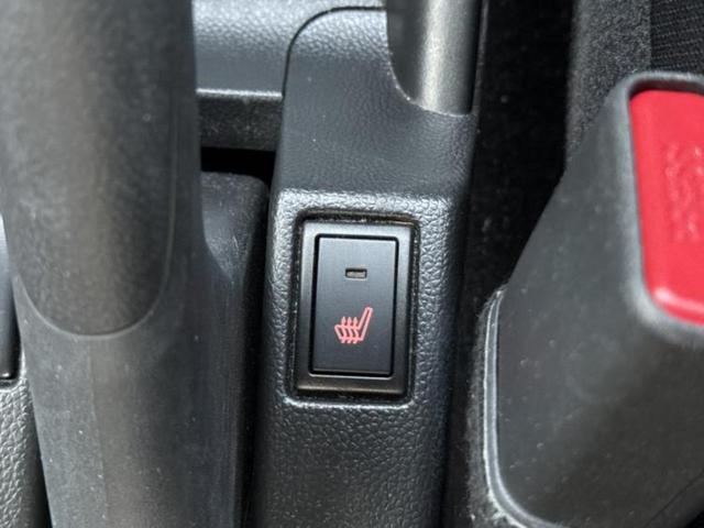 スイフト ハイブリッドＭＧ　社外　ナビ／セーフティサポート（スズキ）／シートヒーター　運転席／車線逸脱防止支援システム／ドライブレコーダー　前後／Ｂｌｕｅｔｏｏｔｈ接続／ＥＴＣ／ＥＢＤ付ＡＢＳ／横滑り防止装置　バックカメラ（39枚目）