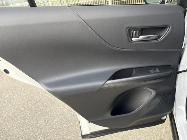 ハリアー Ｇ　保証書／ディスプレイオーディオ＋ナビ１２．３インチ／デジタルインナーミラー／衝突安全装置／車線逸脱防止支援システム／シート　ハーフレザー／電動バックドア／ドライブレコーダー　純正　衝突被害軽減システム（24枚目）