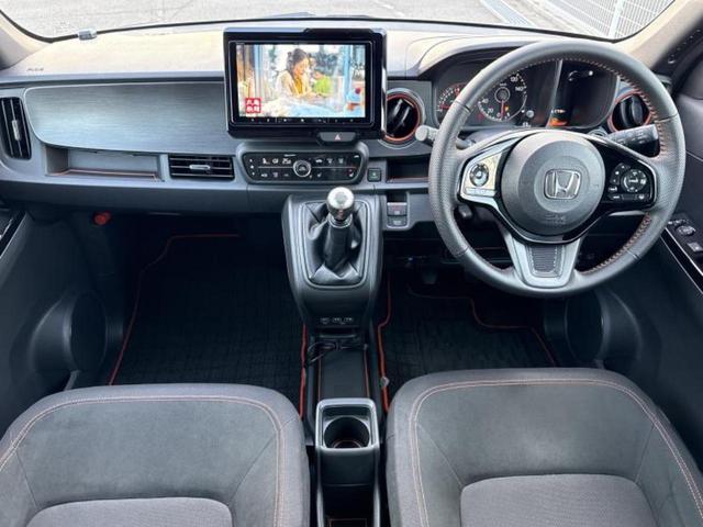 Ｎ－ＯＮＥ ＲＳ　社外　８インチ　ナビ／ホンダセンシング／シートヒーター　前席／車線逸脱防止支援システム／ドライブレコーダー　前後／ヘッドランプ　ＬＥＤ／Ｂｌｕｅｔｏｏｔｈ接続／ＥＴＣ／ＥＢＤ付ＡＢＳ　ＤＶＤ再生（4枚目）