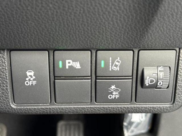 Ｎ－ＯＮＥ ＲＳ　社外　８インチ　ナビ／ホンダセンシング／シートヒーター　前席／車線逸脱防止支援システム／ドライブレコーダー　前後／ヘッドランプ　ＬＥＤ／Ｂｌｕｅｔｏｏｔｈ接続／ＥＴＣ／ＥＢＤ付ＡＢＳ　ＤＶＤ再生（28枚目）