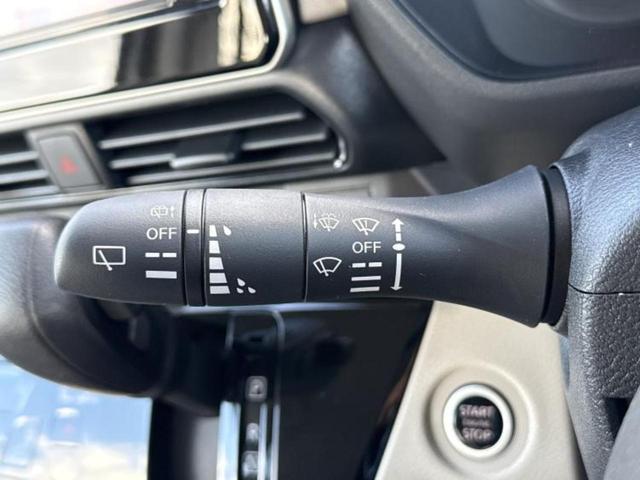 ルークス Ｘ　純正　９インチ　メモリーナビ／エマージェンシーブレーキ／ハンズフリー電動スライドドア／アラウンドビューモニター／車線逸脱防止支援システム／ドライブレコーダー　前後／ヘッドランプ　ＬＥＤ　全周囲カメラ（17枚目）