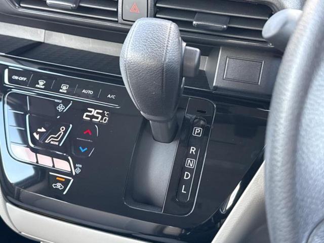 ルークス Ｘ　純正　９インチ　メモリーナビ／エマージェンシーブレーキ／ハンズフリー電動スライドドア／アラウンドビューモニター／車線逸脱防止支援システム／ドライブレコーダー　前後／ヘッドランプ　ＬＥＤ　全周囲カメラ（18枚目）