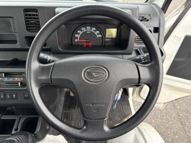 ハイゼットトラック ４ＷＤスタンダードノウヨウスペシャルＳＡ３ｔ　新品タイヤ／保証書／衝突安全装置／車線逸脱防止支援システム／ＥＢＤ付ＡＢＳ／横滑り防止装置／禁煙車／エアバッグ　運転席／パワーステアリング／マニュアルエアコン／ユーザー買取車／三方開／ラジオ　４ＷＤ（11枚目）