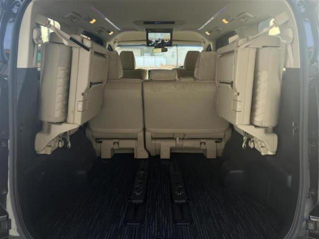 アルファード Ｘ　保証書／純正　９インチ　ＳＤナビ／フリップダウンモニター　純正　１２．８インチ／衝突安全装置／両側電動スライドドア／車線逸脱防止支援システム／ヘッドランプ　ＬＥＤ／Ｂｌｕｅｔｏｏｔｈ接続　バックカメラ（8枚目）