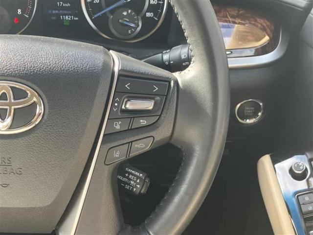 アルファード Ｘ　保証書／純正　９インチ　ＳＤナビ／フリップダウンモニター　純正　１２．８インチ／衝突安全装置／両側電動スライドドア／車線逸脱防止支援システム／ヘッドランプ　ＬＥＤ／Ｂｌｕｅｔｏｏｔｈ接続　バックカメラ（17枚目）