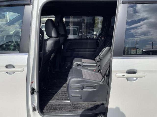 ノア ハイブリッドS-Z モデリスタエアロ/保証書/ディスプレイオーディオ+ナビ10インチ/デジタルインナーミラー/衝突安全装置/両側電動スライドドア/シートヒーター 前席/車線逸脱防止支援システム 衝突被害軽減システム(7枚目)