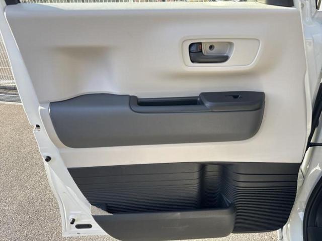 Ｎ－ＢＯＸ ヒョウジュン　保証書／衝突安全装置／電動スライドドア／シートヒーター　前席／車線逸脱防止支援システム／ヘッドランプ　ＬＥＤ／ＥＢＤ付ＡＢＳ／横滑り防止装置／アイドリングストップ／ホンダセンシング／禁煙車（22枚目）