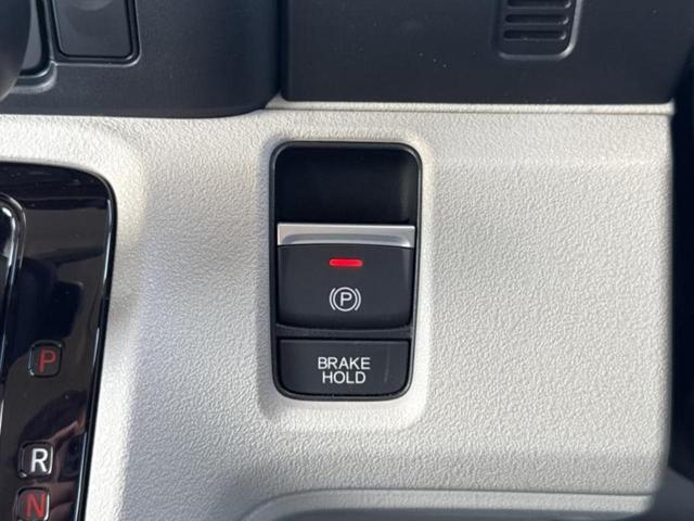 Ｎ－ＢＯＸ ヒョウジュン　保証書／衝突安全装置／電動スライドドア／シートヒーター　前席／車線逸脱防止支援システム／ヘッドランプ　ＬＥＤ／ＥＢＤ付ＡＢＳ／横滑り防止装置／アイドリングストップ／ホンダセンシング／禁煙車（25枚目）