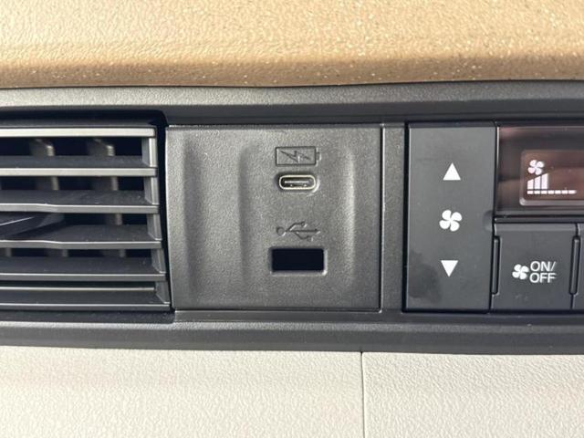 Ｎ－ＢＯＸ ヒョウジュン　保証書／衝突安全装置／電動スライドドア／シートヒーター　前席／車線逸脱防止支援システム／ヘッドランプ　ＬＥＤ／ＥＢＤ付ＡＢＳ／横滑り防止装置／アイドリングストップ／ホンダセンシング／禁煙車（32枚目）