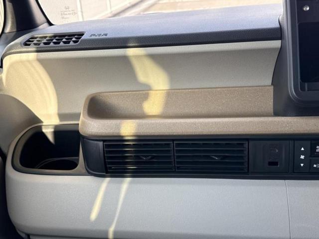 Ｎ－ＢＯＸ ヒョウジュン　保証書／衝突安全装置／電動スライドドア／シートヒーター　前席／車線逸脱防止支援システム／ヘッドランプ　ＬＥＤ／ＥＢＤ付ＡＢＳ／横滑り防止装置／アイドリングストップ／ホンダセンシング／禁煙車（36枚目）