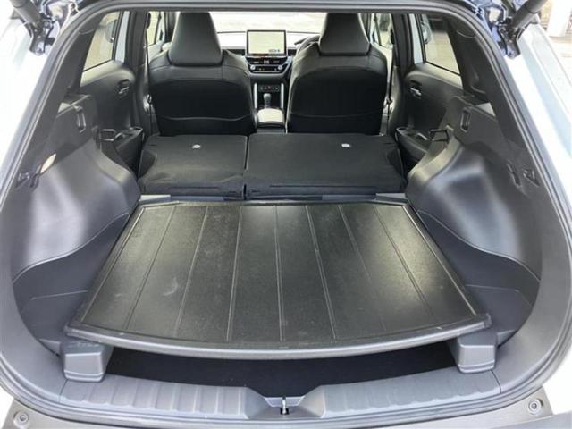 カローラクロス ハイブリッドＺ　ガラスルーフ／モデリスタエアロ／保証書／ディスプレイオーディオ＋ナビ１０インチ／トヨタセーフティセンス／シートヒーター／パノラミックビューモニター／車線逸脱防止支援システム　衝突被害軽減システム（7枚目）