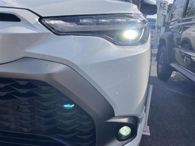 カローラクロス ハイブリッドＺ　ガラスルーフ／モデリスタエアロ／保証書／ディスプレイオーディオ＋ナビ１０インチ／トヨタセーフティセンス／シートヒーター／パノラミックビューモニター／車線逸脱防止支援システム　衝突被害軽減システム（15枚目）