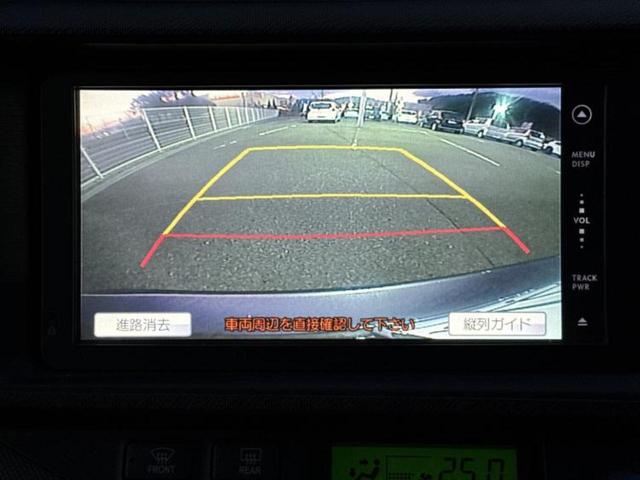 アクア G 純正 SDナビ/ETC/EBD付ABS/横滑り防止装置/アイドリングストップ/バックモニター/ワンセグTV/DVD/エアバッグ 運転席/エアバッグ 助手席/パワーウインドウ/エンジンスタートボタン(13枚目)