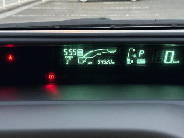 アクア G 純正 SDナビ/ETC/EBD付ABS/横滑り防止装置/アイドリングストップ/バックモニター/ワンセグTV/DVD/エアバッグ 運転席/エアバッグ 助手席/パワーウインドウ/エンジンスタートボタン(14枚目)