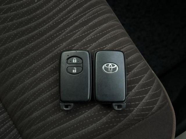 アクア G 純正 SDナビ/ETC/EBD付ABS/横滑り防止装置/アイドリングストップ/バックモニター/ワンセグTV/DVD/エアバッグ 運転席/エアバッグ 助手席/パワーウインドウ/エンジンスタートボタン(35枚目)