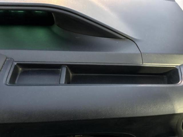 アクア G 純正 SDナビ/ETC/EBD付ABS/横滑り防止装置/アイドリングストップ/バックモニター/ワンセグTV/DVD/エアバッグ 運転席/エアバッグ 助手席/パワーウインドウ/エンジンスタートボタン(40枚目)