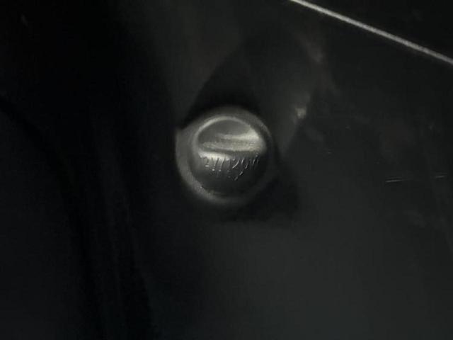 アクア G 純正 SDナビ/ETC/EBD付ABS/横滑り防止装置/アイドリングストップ/バックモニター/ワンセグTV/DVD/エアバッグ 運転席/エアバッグ 助手席/パワーウインドウ/エンジンスタートボタン(41枚目)