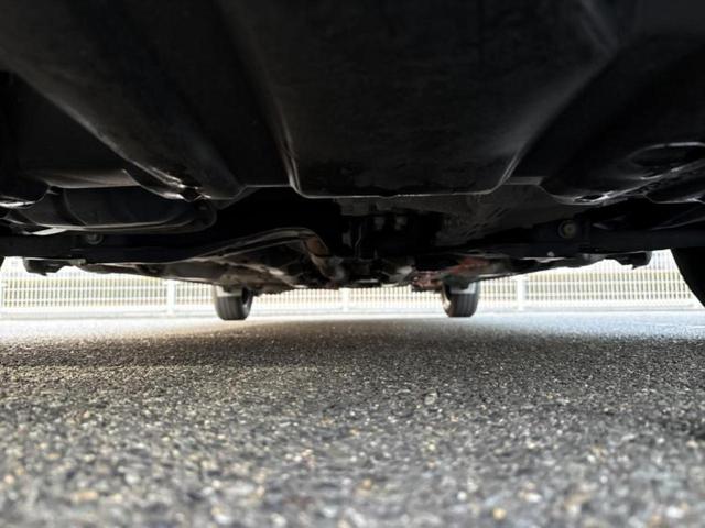 アクア G 純正 SDナビ/ETC/EBD付ABS/横滑り防止装置/アイドリングストップ/バックモニター/ワンセグTV/DVD/エアバッグ 運転席/エアバッグ 助手席/パワーウインドウ/エンジンスタートボタン(47枚目)