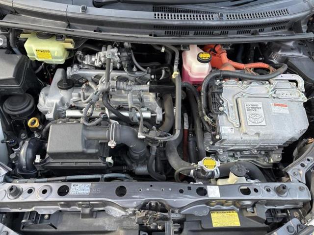 アクア G 純正 SDナビ/ETC/EBD付ABS/横滑り防止装置/アイドリングストップ/バックモニター/ワンセグTV/DVD/エアバッグ 運転席/エアバッグ 助手席/パワーウインドウ/エンジンスタートボタン(49枚目)