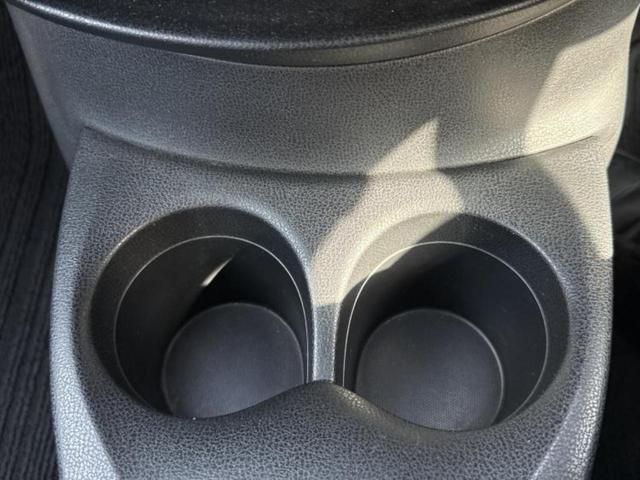 ノート Ｘ　新品タイヤ／保証書／ディスプレイオーディオ／エマージェンシーブレーキ／車線逸脱防止支援システム／Ｂｌｕｅｔｏｏｔｈ接続／ＥＴＣ／ＥＢＤ付ＡＢＳ／横滑り防止装置／アイドリングストップ／エアバッグ　運転席（35枚目）