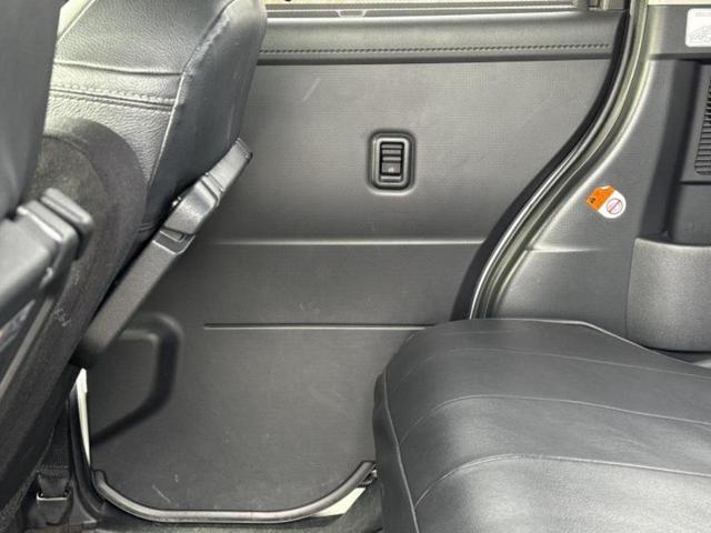 ルーミー カスタムＧ－Ｔ　新品タイヤ／保証書／純正　９インチ　ＳＤナビ／衝突安全装置／両側電動スライドドア／シートヒーター　前席／パノラミックビューモニター／車線逸脱防止支援システム／ドライブレコーダー　社外　全周囲カメラ（23枚目）