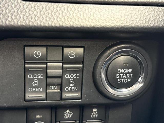 ルーミー カスタムＧ－Ｔ　新品タイヤ／保証書／純正　９インチ　ＳＤナビ／衝突安全装置／両側電動スライドドア／シートヒーター　前席／パノラミックビューモニター／車線逸脱防止支援システム／ドライブレコーダー　社外　全周囲カメラ（26枚目）