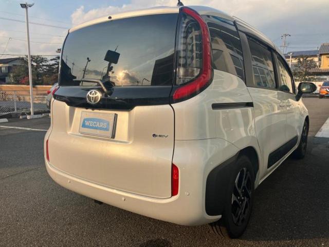 シエンタ ハイブリッドＺ　保証書／ディスプレイオーディオ＋ナビ１０インチ／衝突安全装置／両側電動スライドドア／シートヒーター　前席／パノラミックビューモニター／車線逸脱防止支援システム／ドライブレコーダー　前後　全周囲カメラ（3枚目）