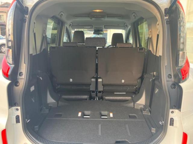 シエンタ ハイブリッドＺ　保証書／ディスプレイオーディオ＋ナビ１０インチ／衝突安全装置／両側電動スライドドア／シートヒーター　前席／パノラミックビューモニター／車線逸脱防止支援システム／ドライブレコーダー　前後　全周囲カメラ（8枚目）