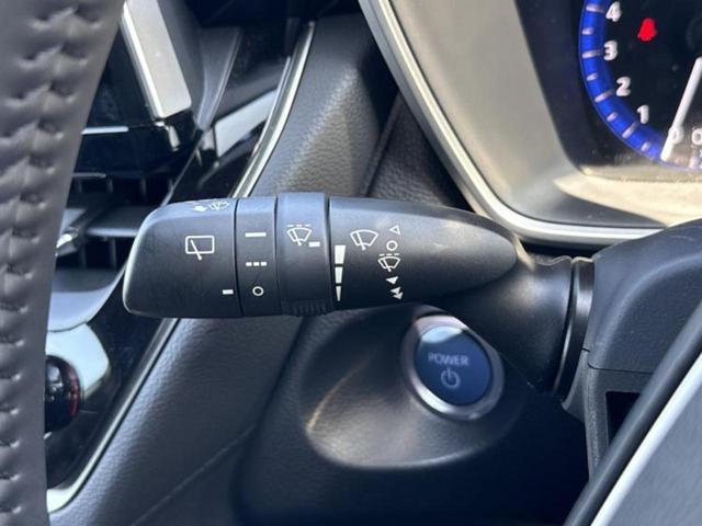 カローラクロス ハイブリッドＺ　新品タイヤ／ガラスルーフ／保証書／ディスプレイオーディオ８インチ／衝突安全装置／シートヒーター／パノラミックビューモニター／車線逸脱防止支援システム／シート　ハーフレザー／電動バックドア　全周囲カメラ（15枚目）