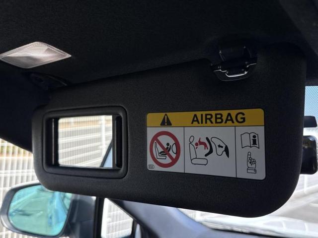 カローラクロス ハイブリッドＺ　新品タイヤ／ガラスルーフ／保証書／ディスプレイオーディオ８インチ／衝突安全装置／シートヒーター／パノラミックビューモニター／車線逸脱防止支援システム／シート　ハーフレザー／電動バックドア　全周囲カメラ（40枚目）