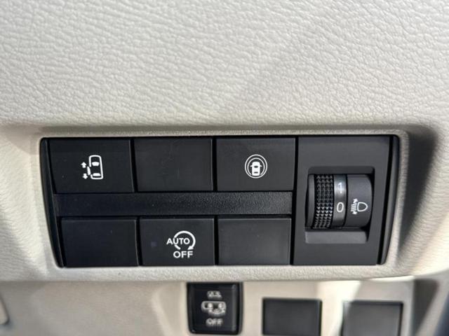 ルークス Ｘ　保証書／衝突安全装置／電動スライドドア／アラウンドビューモニター／車線逸脱防止支援システム／ヘッドランプ　ＬＥＤ／ＥＢＤ付ＡＢＳ／横滑り防止装置／アイドリングストップ／フロントモニター　全周囲カメラ（17枚目）