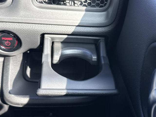 ステップワゴン eHEVスパーダ 純正 11インチ ナビ/フリップダウンモニター 純正 15.6インチ/ホンダセンシング/両側電動スライドドア/シートヒーター 前席/車線逸脱防止支援システム/電動バックドア/登録済未使用車 禁煙車(37枚目)