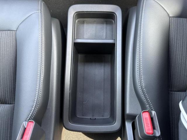 ステップワゴン eHEVスパーダ 純正 11インチ ナビ/フリップダウンモニター 純正 15.6インチ/ホンダセンシング/両側電動スライドドア/シートヒーター 前席/車線逸脱防止支援システム/電動バックドア/登録済未使用車 禁煙車(41枚目)